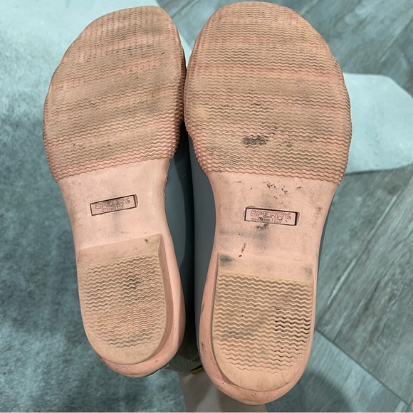 Sperry Topsider gray and pink duck boots - Picture 4 of 8